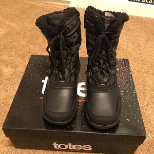 Tote Women’s Boots-New